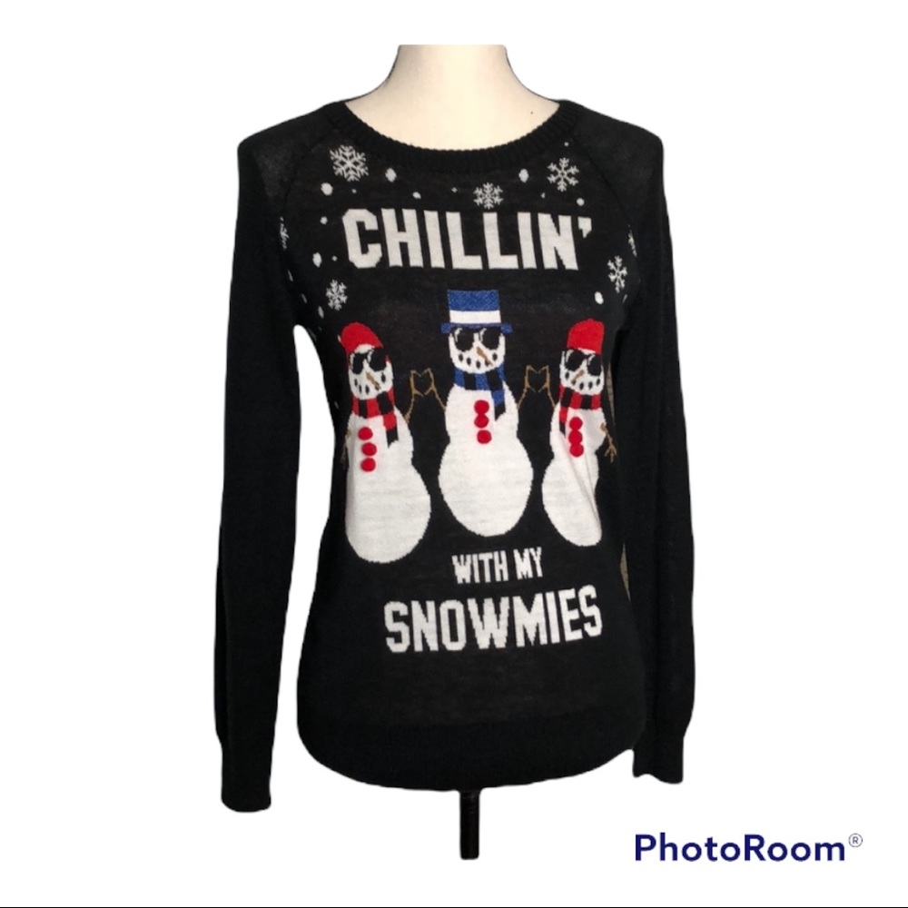 Holiday Snow Man Sweater ☃️☃️☃️